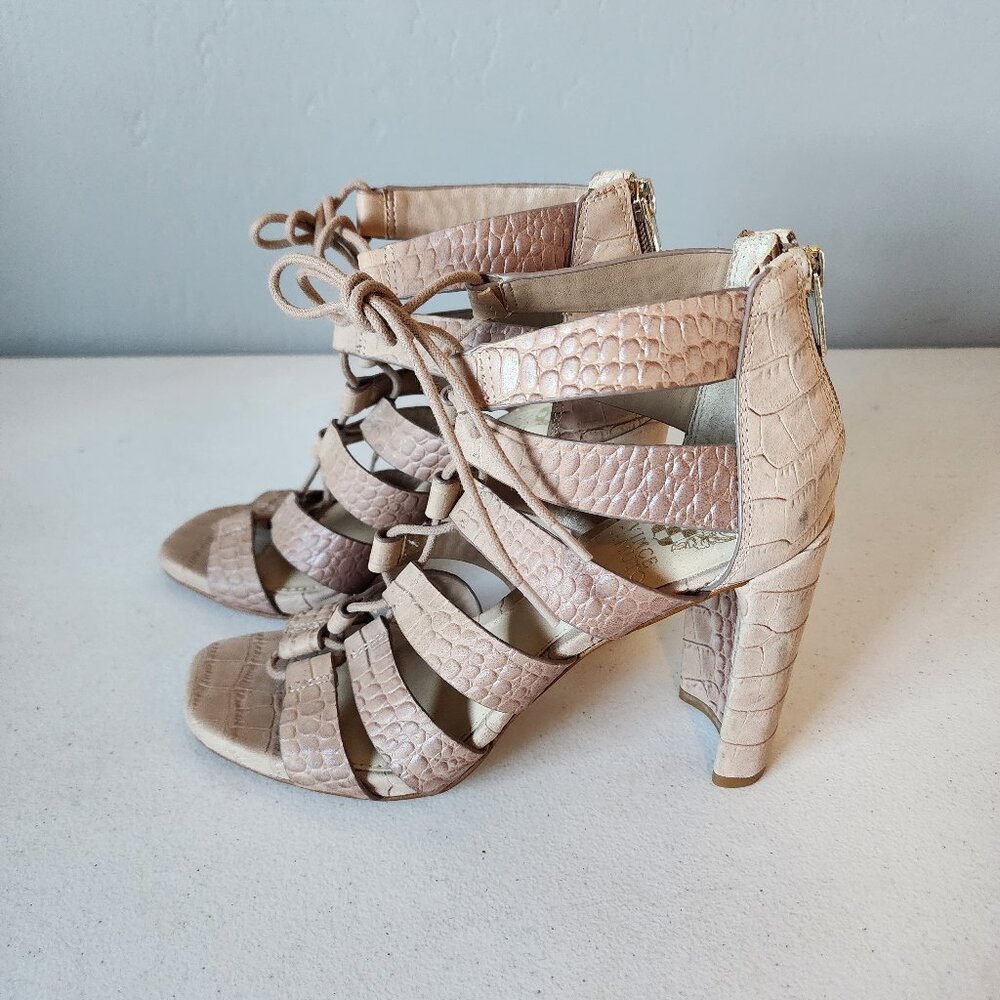 Vince Camuto Gladiator Sandal "NEW" - Picture 7 of 16